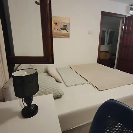 ꕤ Comfy ꕤ - Make Yourself At * Belgrade